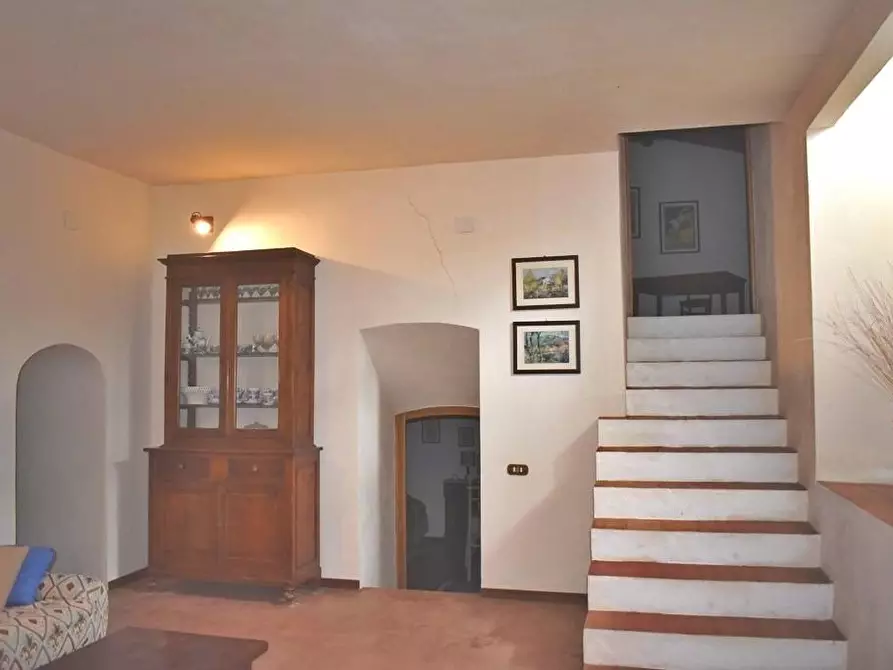 Immagine 7 di Porzione di casa in vendita  a Gambassi Terme