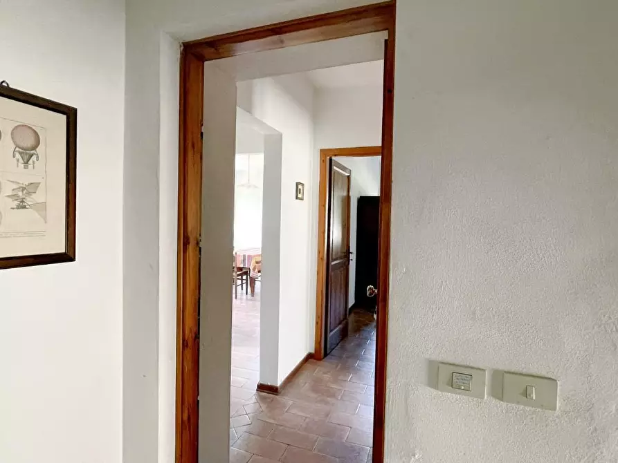 Immagine 10 di Appartamento in vendita  a Barga