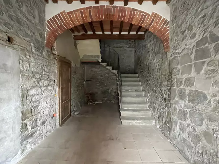 Immagine 16 di Appartamento in vendita  a Barga