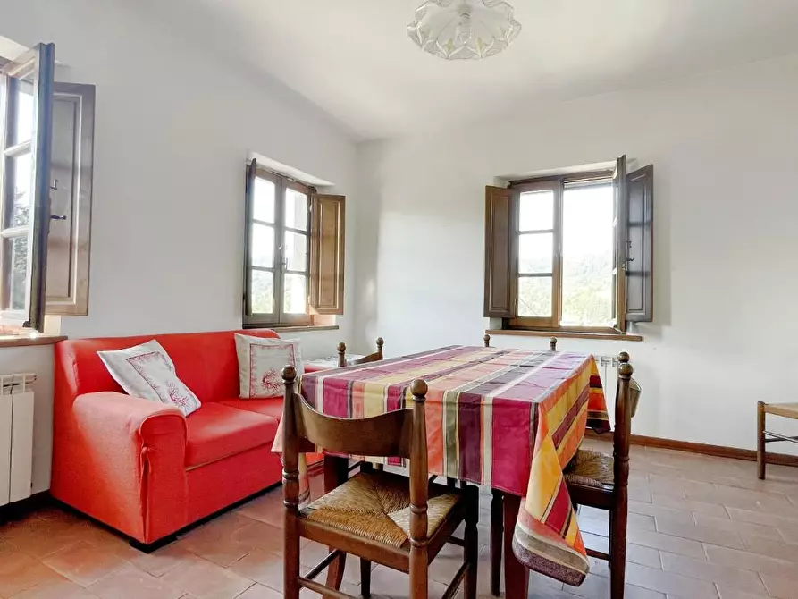 Immagine 5 di Appartamento in vendita  a Barga