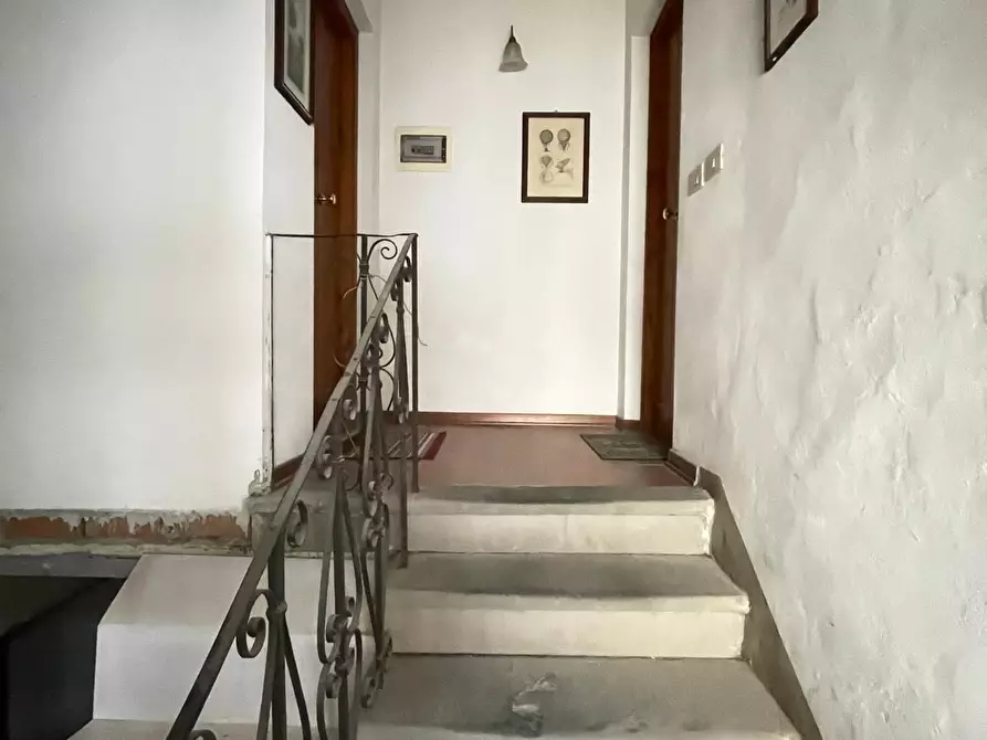 Immagine 15 di Appartamento in vendita  a Barga