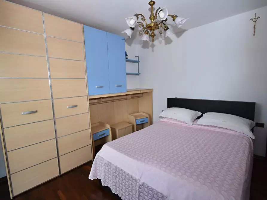 Immagine 33 di Villa in vendita  a San Giuliano Terme