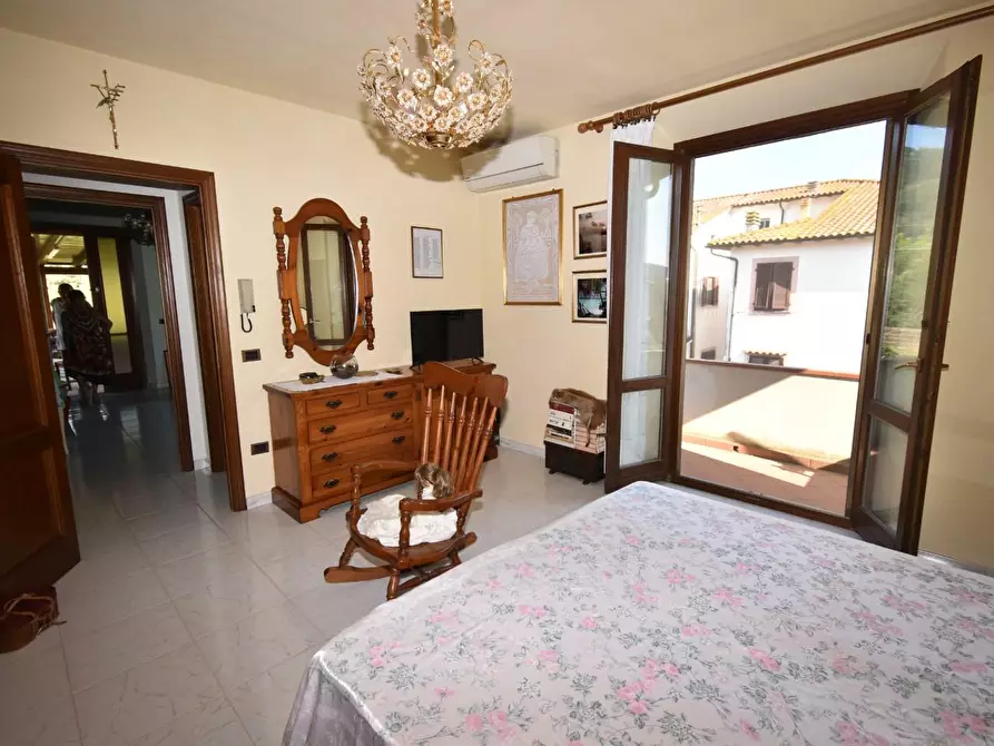 Immagine 25 di Villa in vendita  a San Giuliano Terme