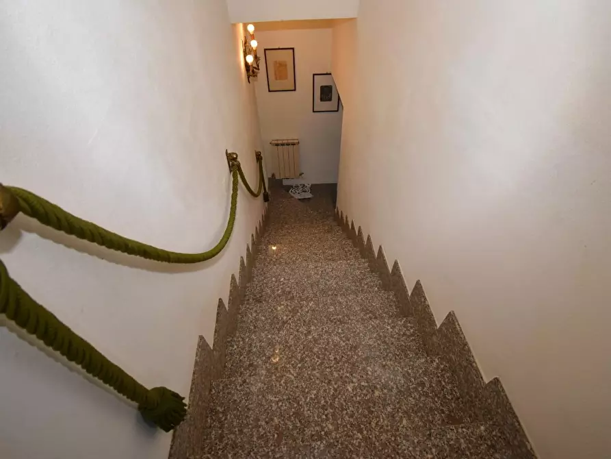 Immagine 20 di Villa in vendita  a San Giuliano Terme