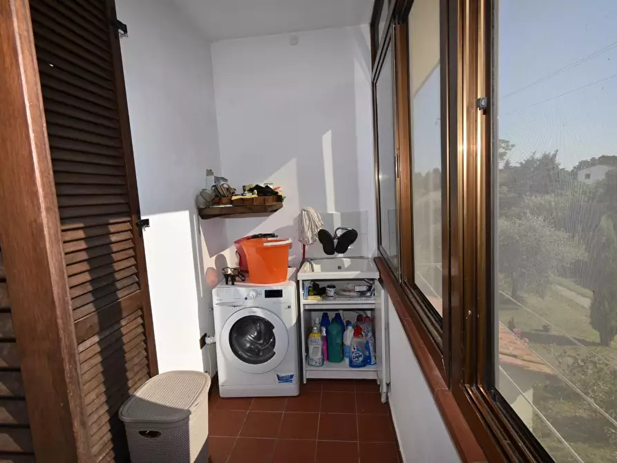 Immagine 27 di Villa in vendita  a San Giuliano Terme