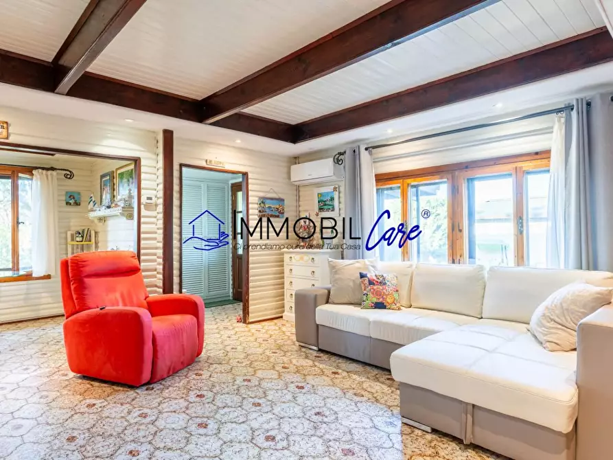 Immagine 3 di Casa indipendente in vendita  a Collesalvetti