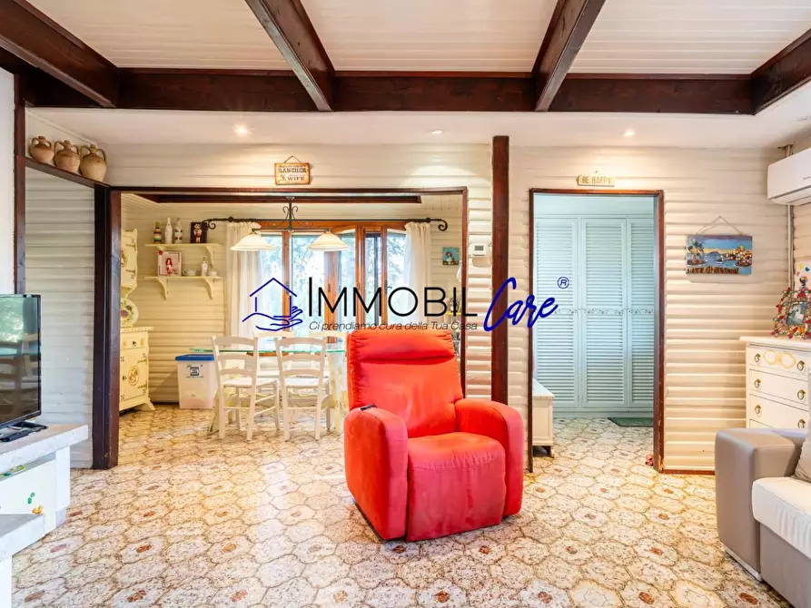 Immagine 2 di Casa indipendente in vendita  a Collesalvetti