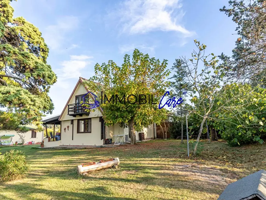 Immagine 24 di Casa indipendente in vendita  a Collesalvetti