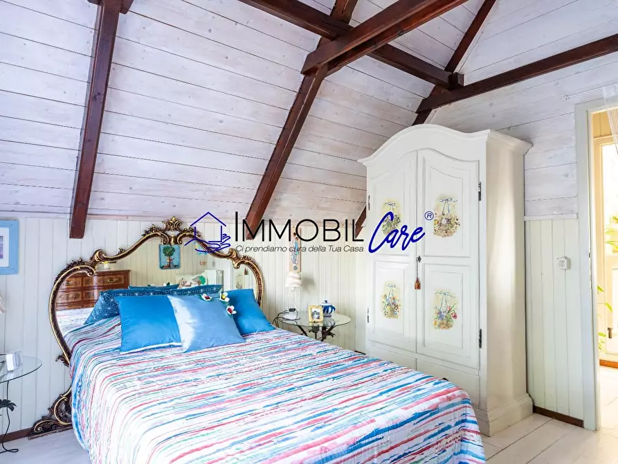 Immagine 19 di Casa indipendente in vendita  a Collesalvetti