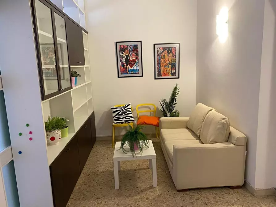 Immagine 4 di Appartamento in vendita  a Siena