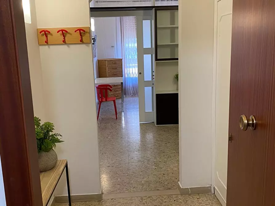 Immagine 2 di Appartamento in vendita  a Siena