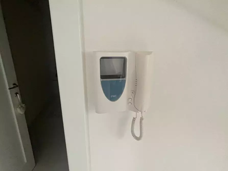 Immagine 5 di Mansarda in vendita  a Massa