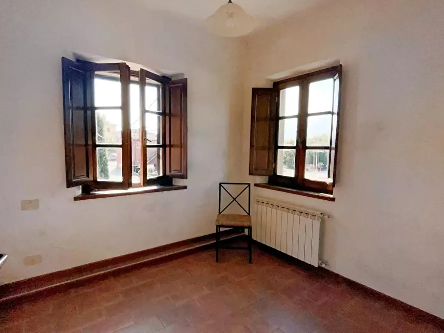 Immagine 15 di Appartamento in vendita  a Barga