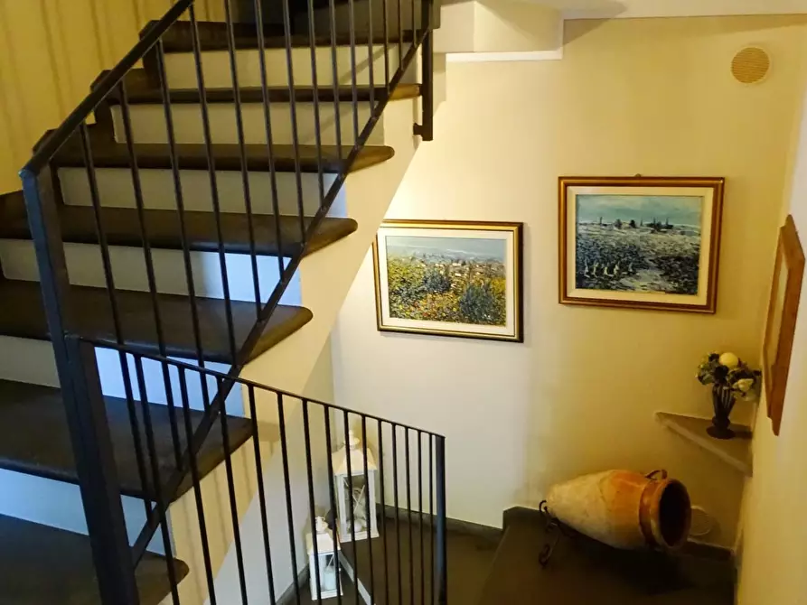 Immagine 47 di Villa in vendita  a Montopoli In Val D'arno