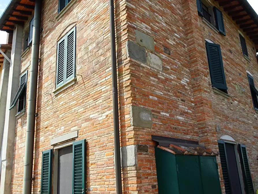 Immagine 39 di Villa in vendita  a Montopoli In Val D'arno