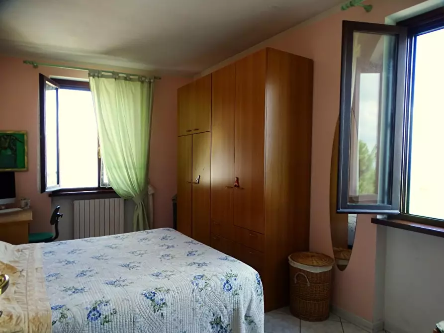 Immagine 22 di Villa in vendita  a Montopoli In Val D'arno