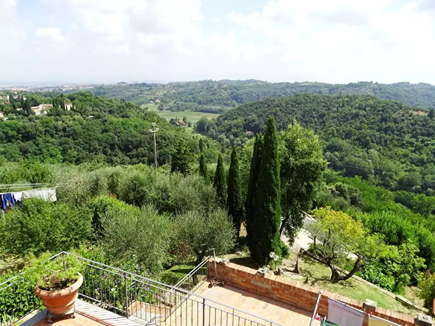 Immagine 49 di Villa in vendita  a Montopoli In Val D'arno