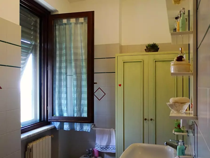 Immagine 52 di Villa in vendita  a Montopoli In Val D'arno