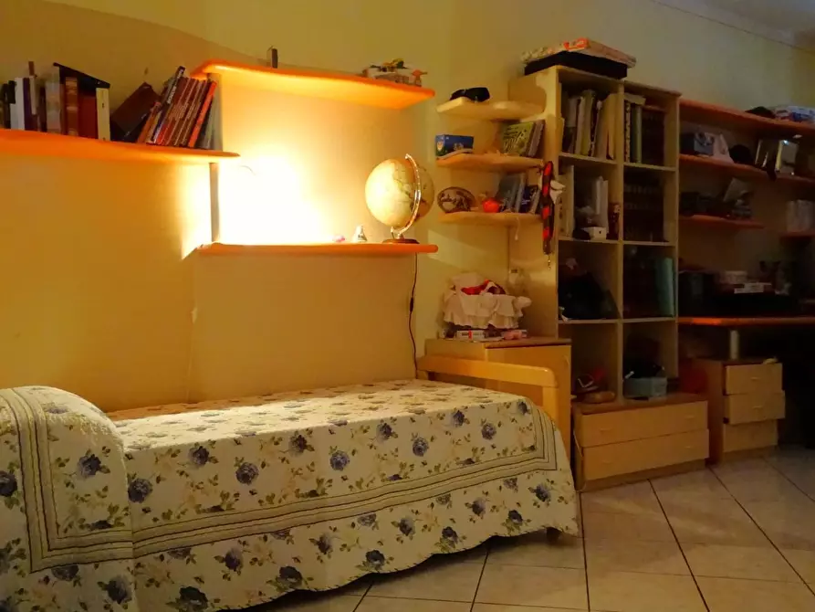 Immagine 21 di Villa in vendita  a Montopoli In Val D'arno