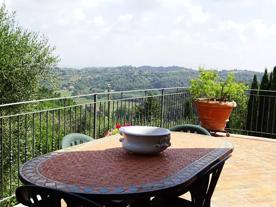 Immagine 12 di Villa in vendita  a Montopoli In Val D'arno