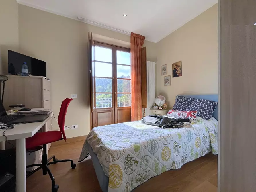 Immagine 31 di Villetta a schiera in vendita  a Camaiore