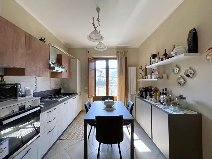 Immagine 6 di Villetta a schiera in vendita  a Camaiore