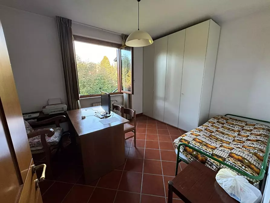 Immagine 55 di Villa in vendita  a Massa