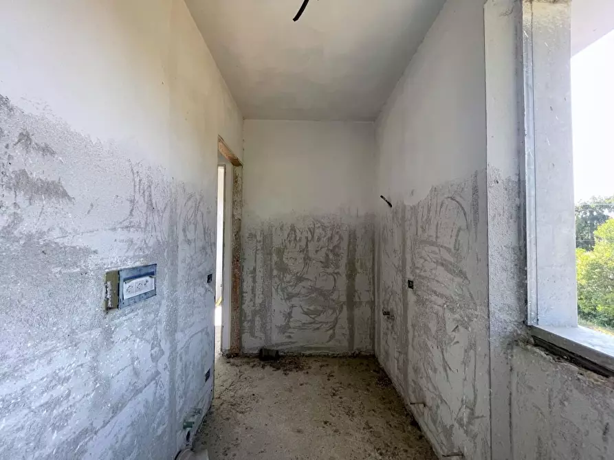 Immagine 38 di Casa bifamiliare in vendita  a Camaiore