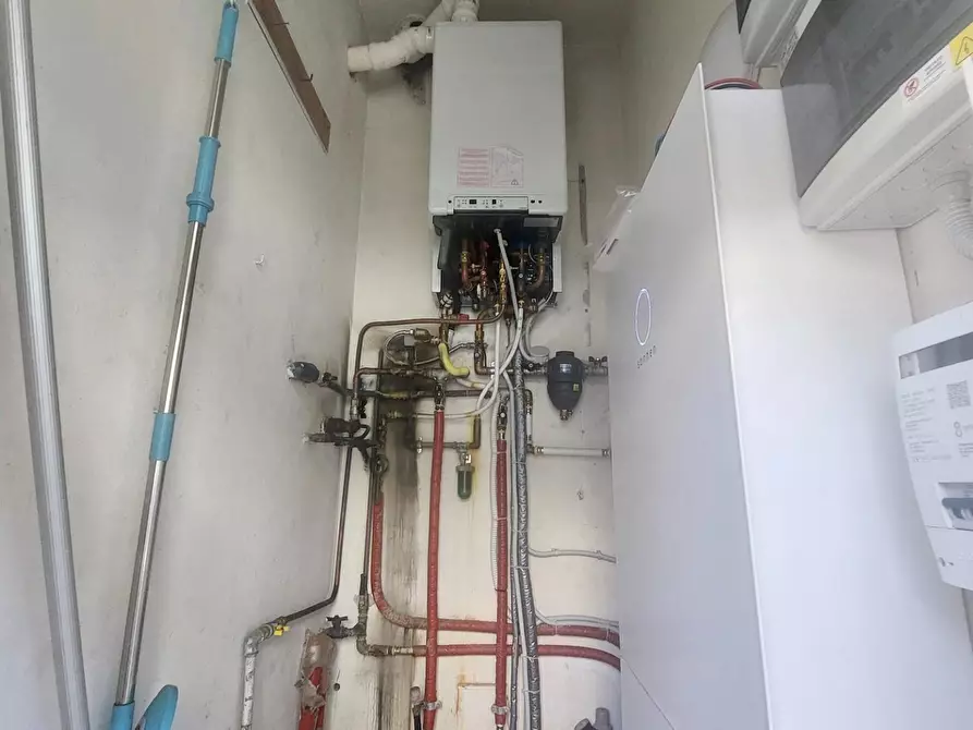 Immagine 24 di Casa bifamiliare in vendita  a Viareggio