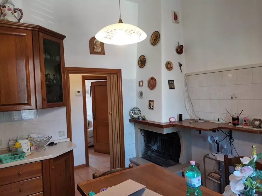 Immagine 2 di Appartamento in vendita  a Poggibonsi