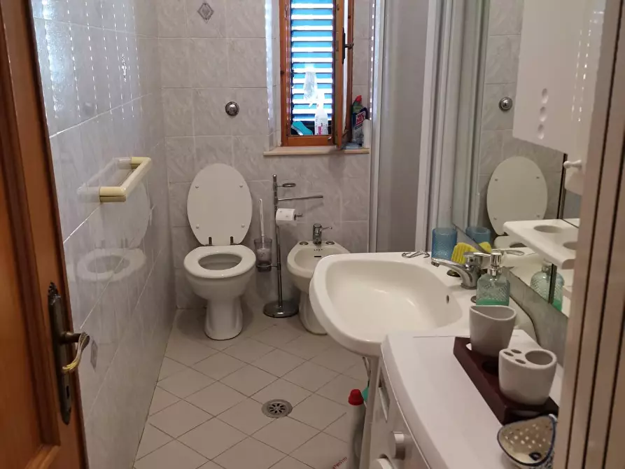 Immagine 14 di Appartamento in vendita  a Poggibonsi