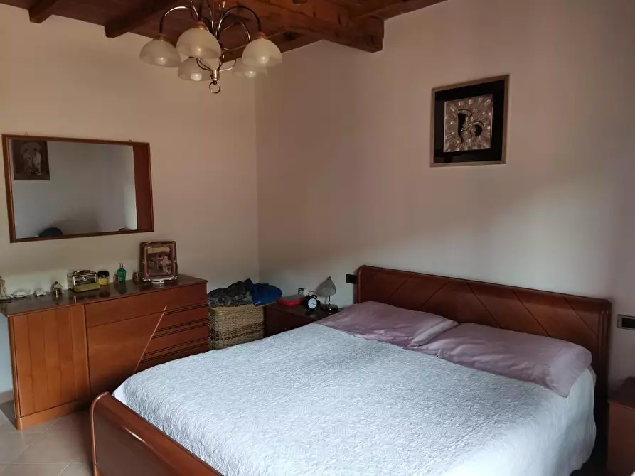 Immagine 22 di Appartamento in vendita  a Poggibonsi