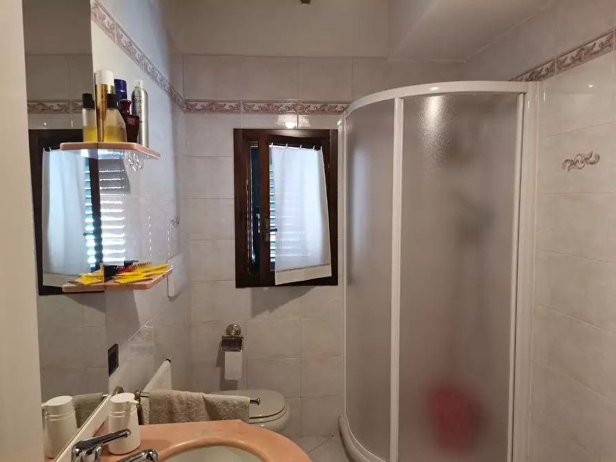 Immagine 14 di Appartamento in vendita  a Poggibonsi