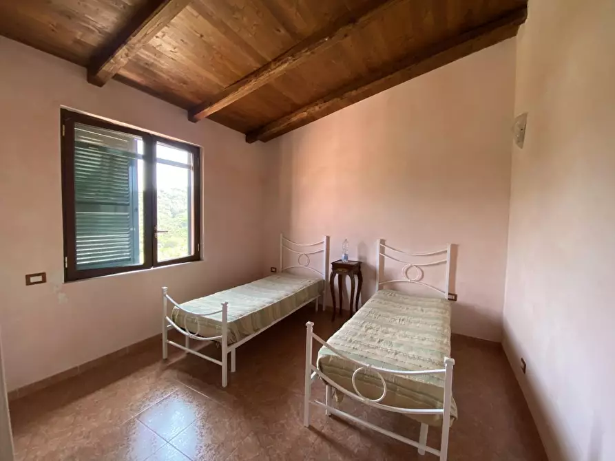 Immagine 21 di Appartamento in vendita  a Rio Marina