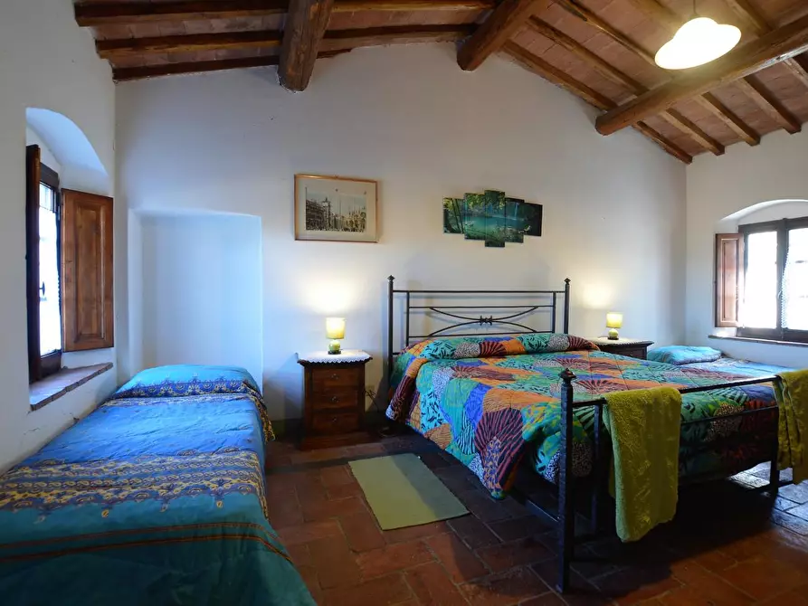 Immagine 24 di Casa colonica in vendita  a Casole D'elsa