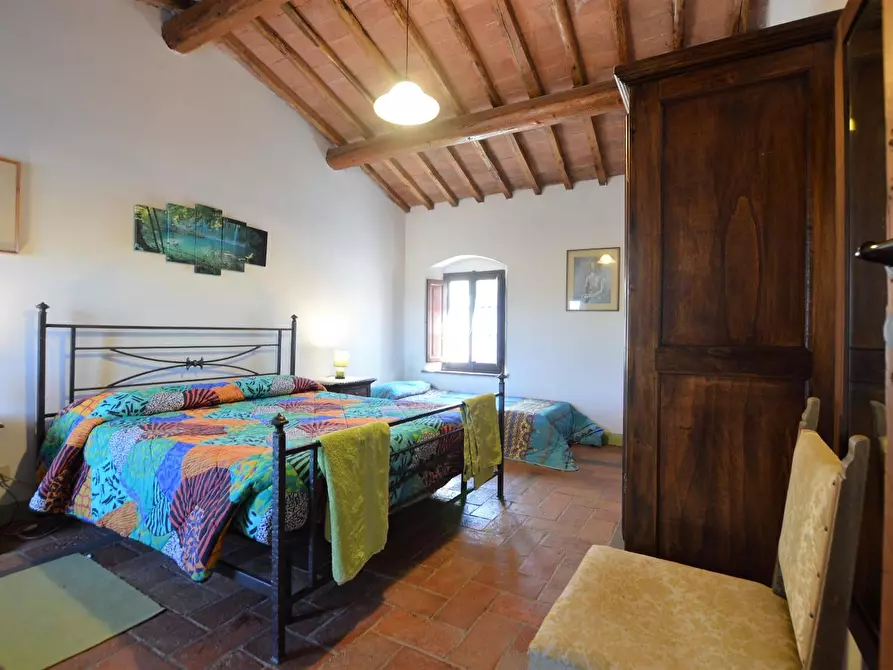 Immagine 23 di Casa colonica in vendita  a Casole D'elsa