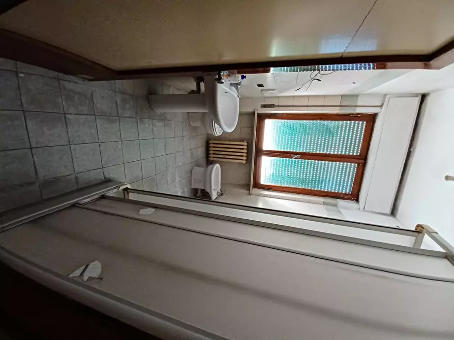 Immagine 26 di Appartamento in vendita  a Colle Di Val D'elsa