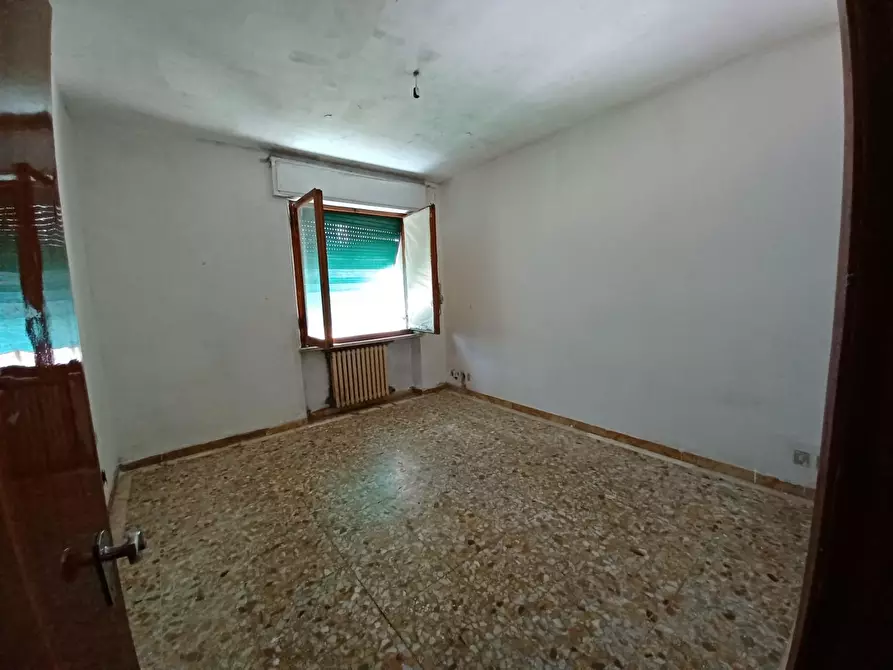 Immagine 14 di Appartamento in vendita  a Colle Di Val D'elsa