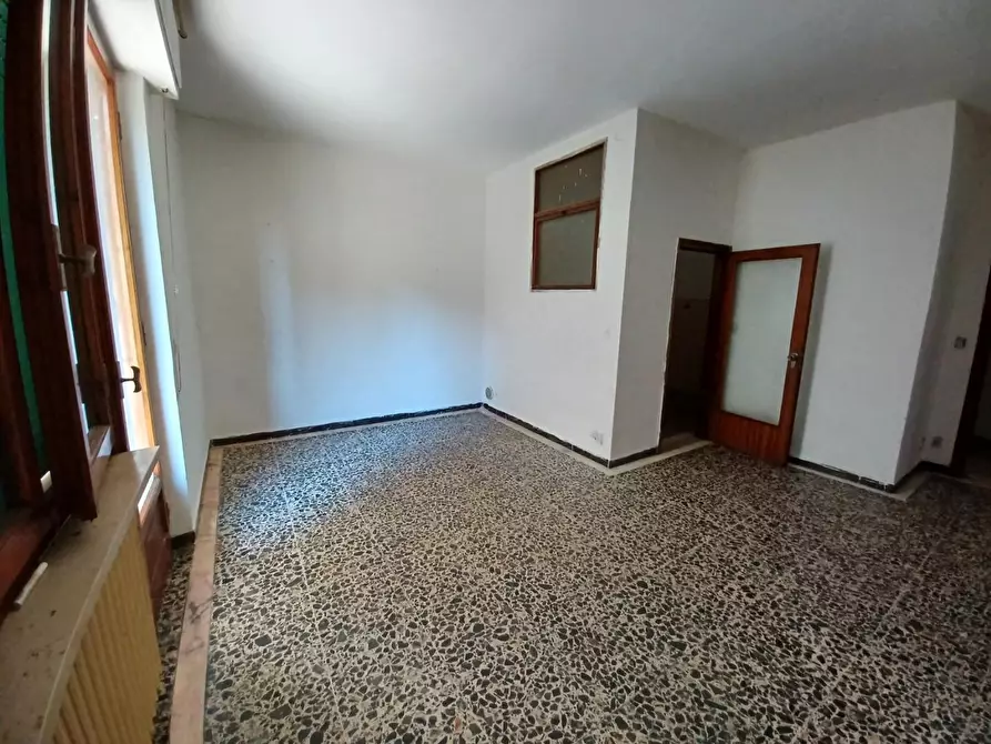 Immagine 7 di Appartamento in vendita  a Colle Di Val D'elsa