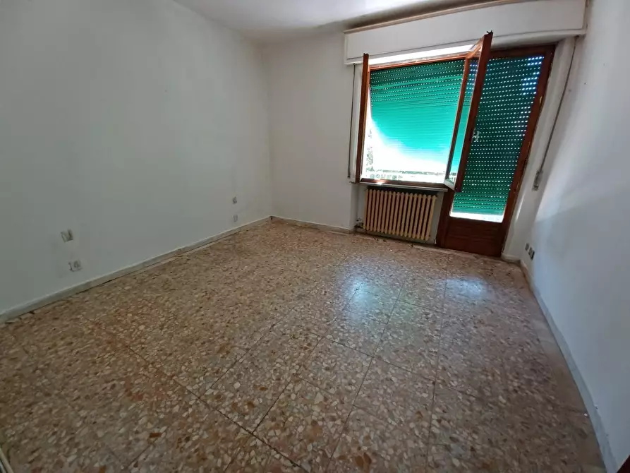 Immagine 11 di Appartamento in vendita  a Colle Di Val D'elsa