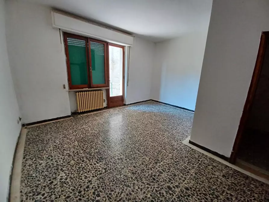 Immagine 5 di Appartamento in vendita  a Colle Di Val D'elsa