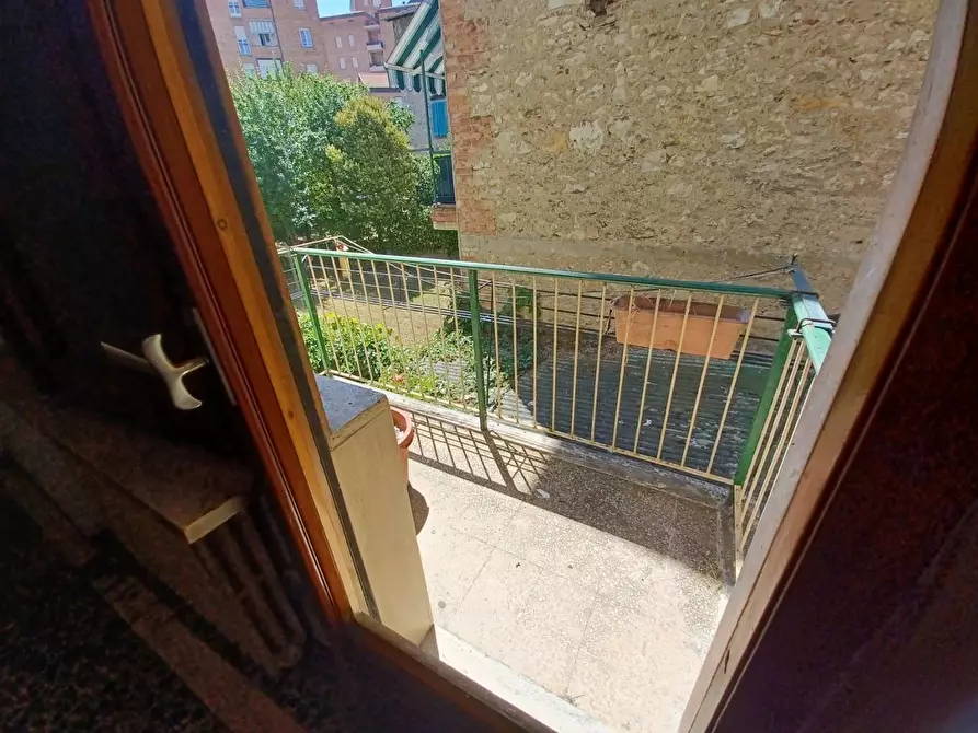 Immagine 23 di Appartamento in vendita  a Colle Di Val D'elsa