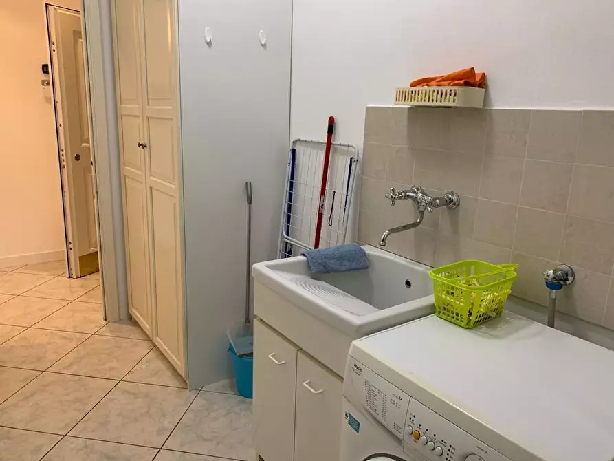 Immagine 26 di Appartamento in affitto  a Forte Dei Marmi