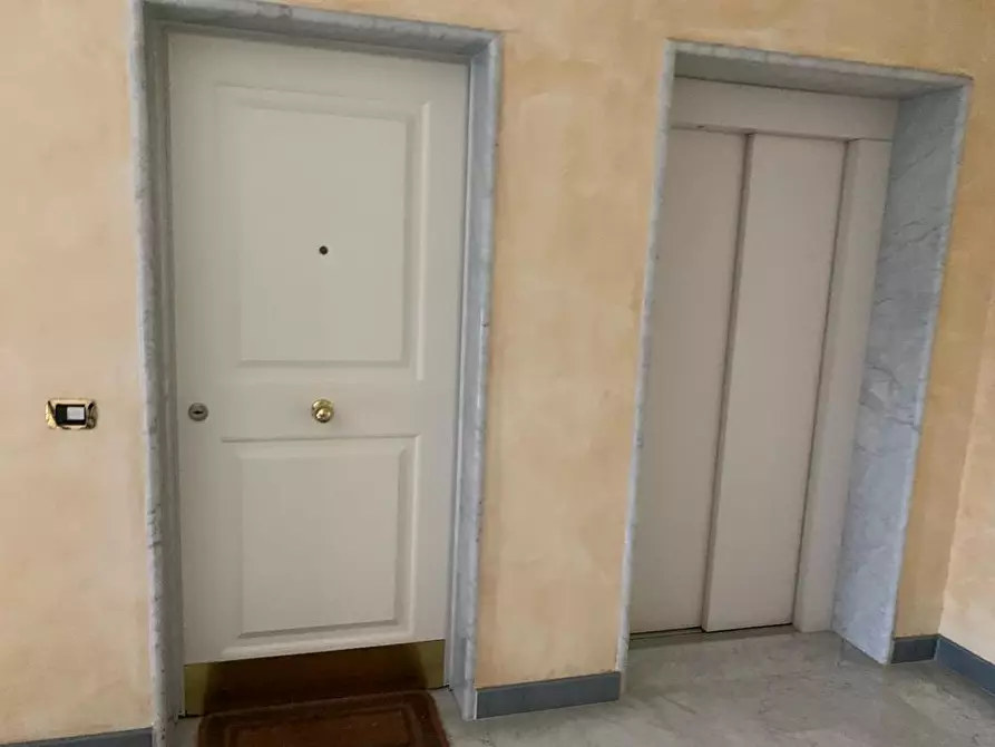 Immagine 28 di Appartamento in affitto  a Forte Dei Marmi