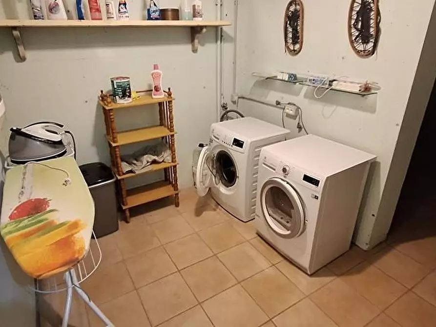 Immagine 14 di Casa quadrifamiliare in vendita  a Barga