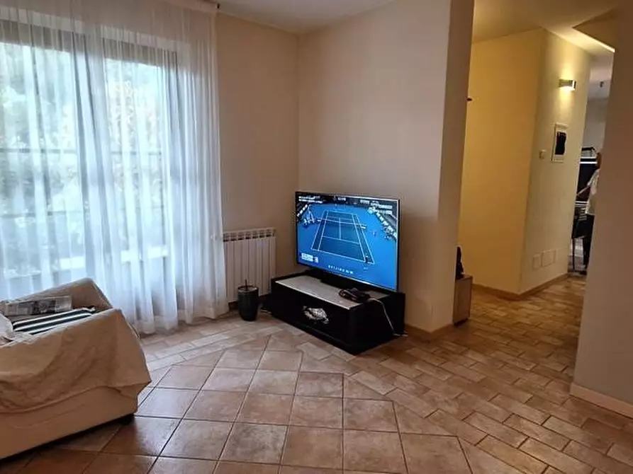 Immagine 7 di Casa quadrifamiliare in vendita  a Barga