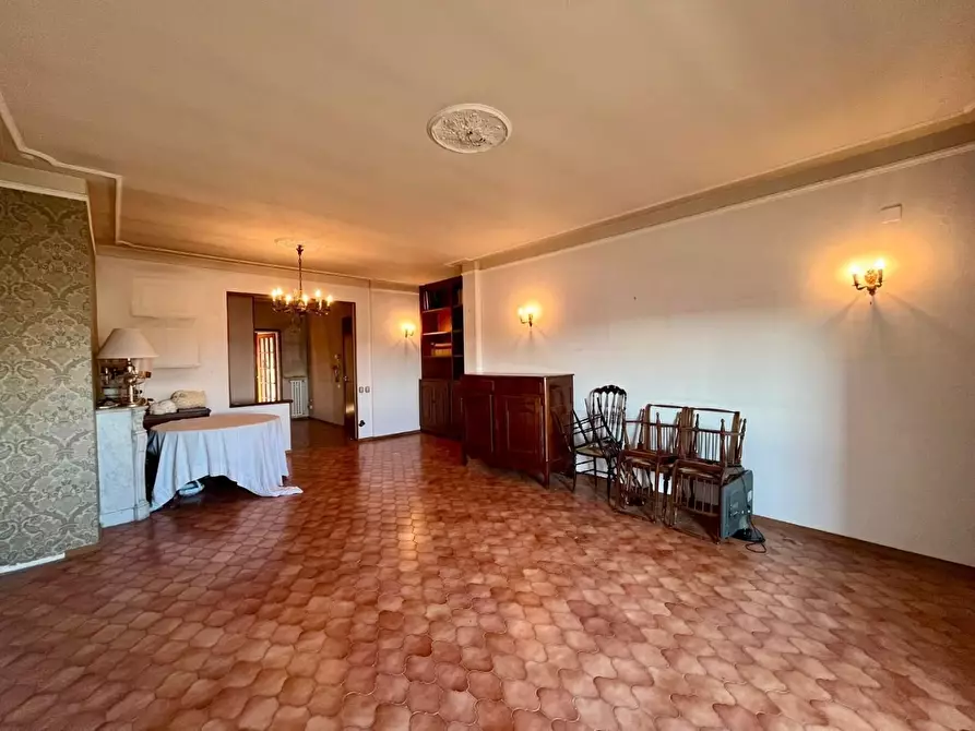 Immagine 4 di Appartamento in vendita  a Pisa