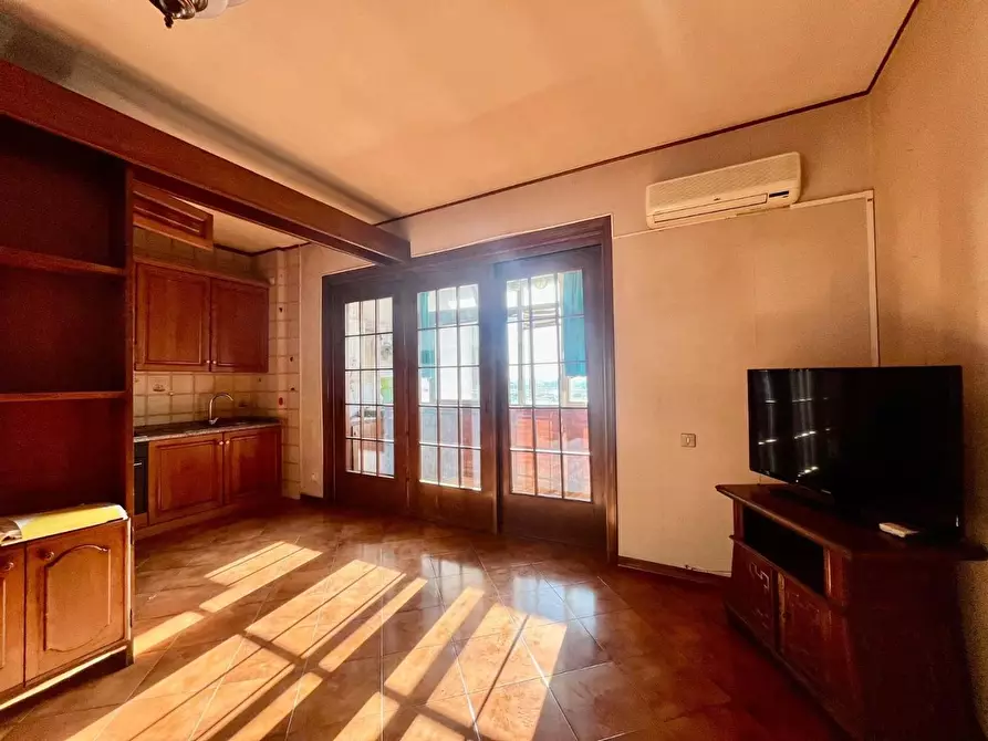 Immagine 7 di Appartamento in vendita  a Pisa