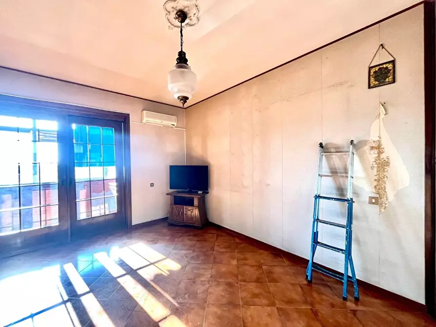 Immagine 9 di Appartamento in vendita  a Pisa