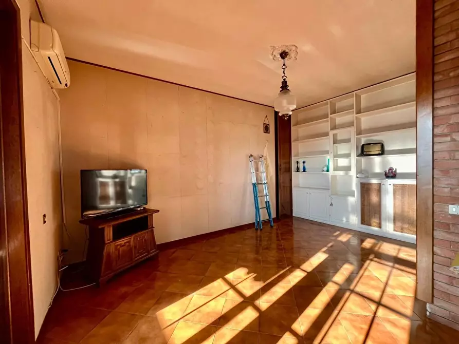 Immagine 8 di Appartamento in vendita  a Pisa